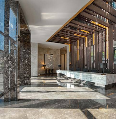 PHHQ-DUBAI-OFFICE-AdobeStock_73102513